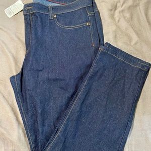 BNWT Classic Skinny Jeans